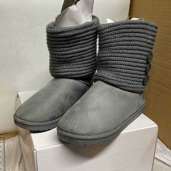 BNIB Olivia Miller woman's Winter boot size - Picture 2 of 8